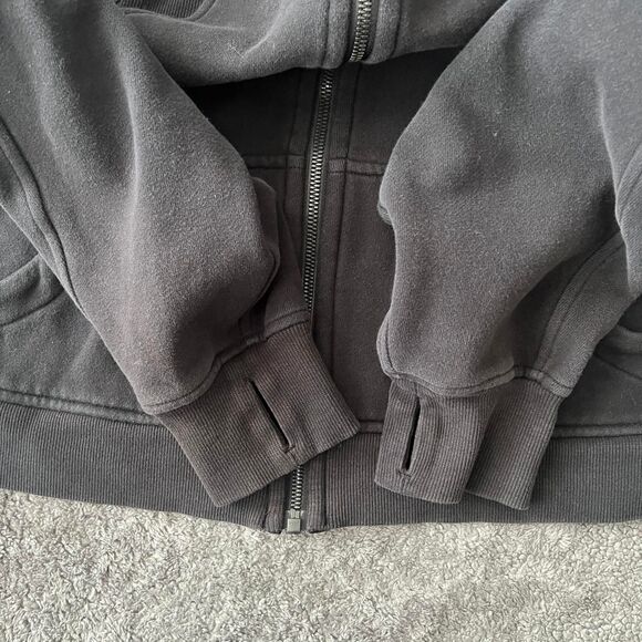 Lululemon black Scuba Hoodie Classic zip up cropped fit - Picture 6 of 8